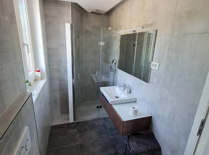 Capris Διαμέρισμα *